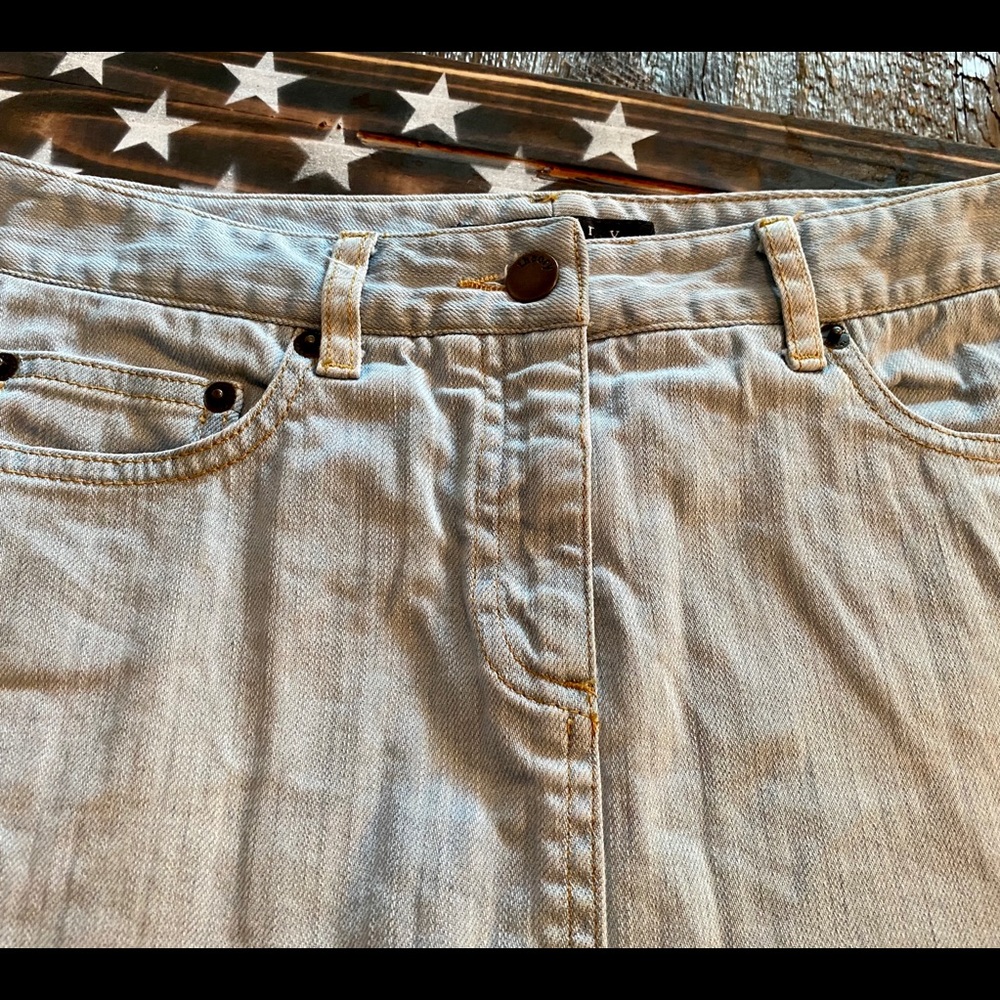 Theory Denim Skirt, Size 4 - Picture 3 of 8